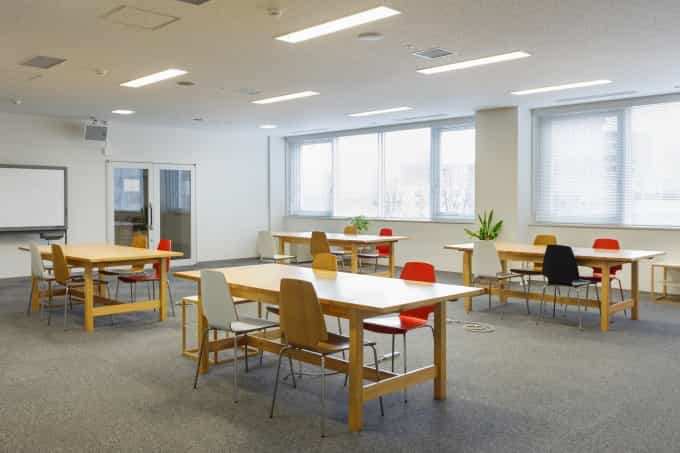 東札幌のレンタルオフィス「イン夕一クロス・クリエイティブ・センター(ICC)」の研究開発スペース「Cross×Lab」（クロスラボ）