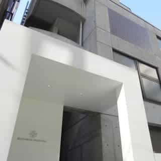 THE HUB 赤坂の外観