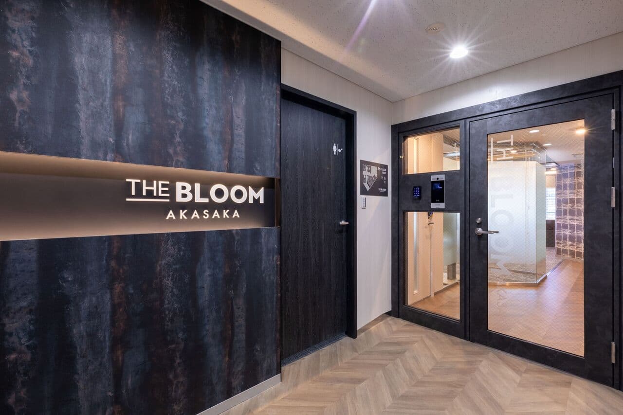 THE BLOOM AKASAKA（ザ ブルーム 赤坂）のエントランス