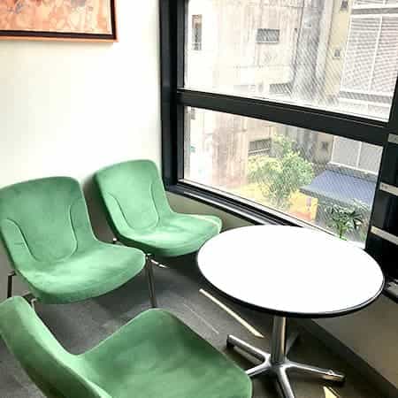 10BAN OFFICE麻布十番のラウンジ