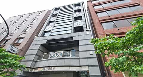 新宿アントレサロンのビル外観