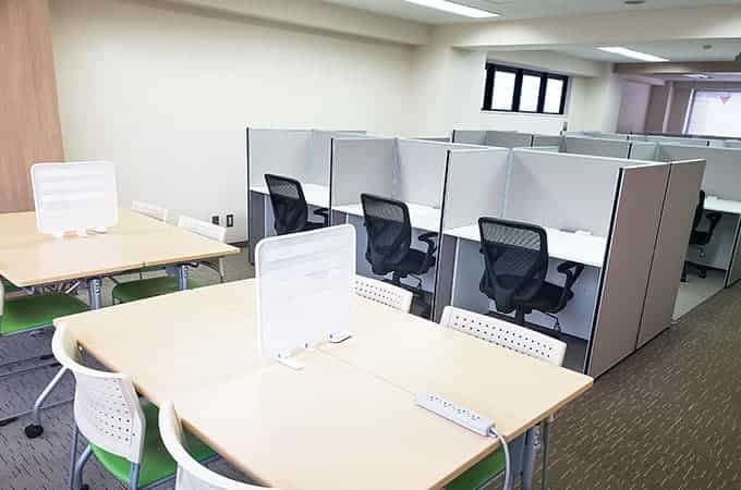 新宿のレンタルオフィス「新宿アントレサロン」