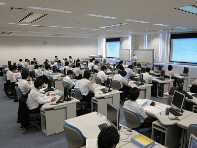福岡市早良区百道浜のレンタルオフィス「福岡システムLSI総合開発センター インキュベーションルーム」のイエベント会場