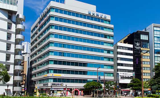 福岡市中央区渡辺通のレンタルオフィス「リージャス福岡天神南の外観