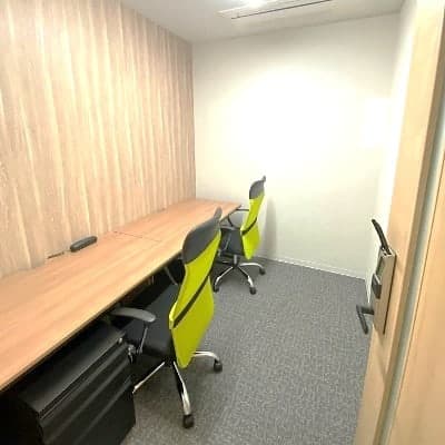 ハローオフィス池袋の2名用個室