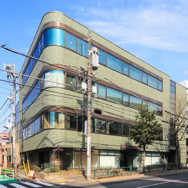 表参道のレンタルオフィス「リージャス表参道フォレストヒルズ」の外観