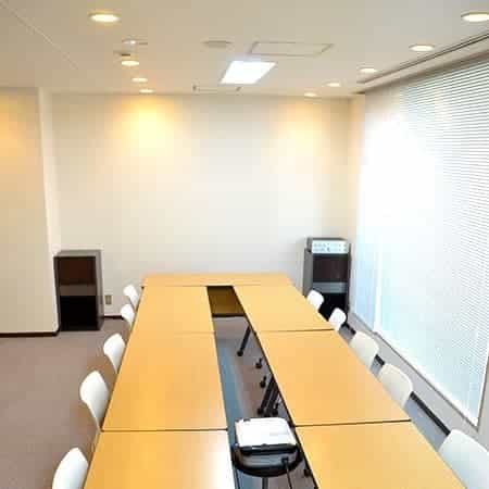10BAN OFFICE六本木の会議室
