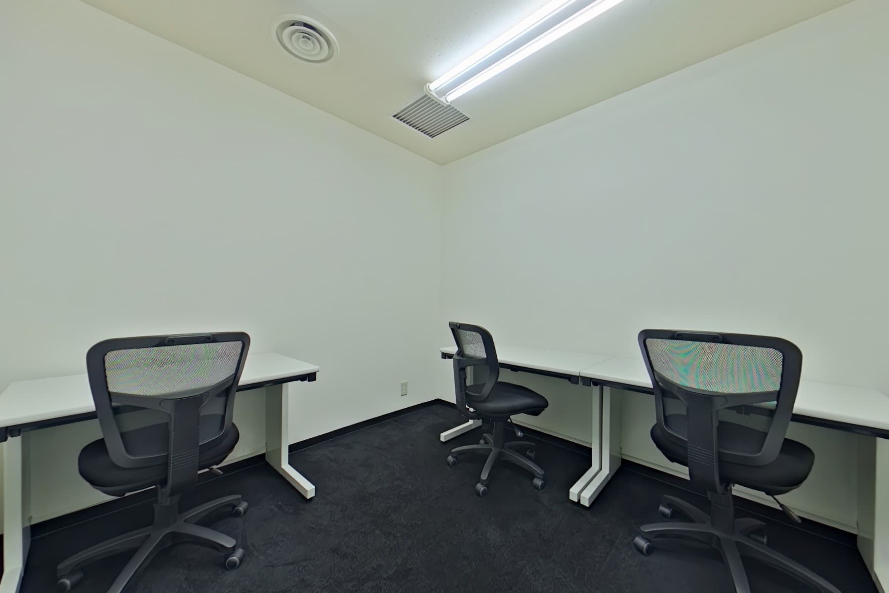 六本木のレンタルオフィス「THE HUB 六本木一丁目」
