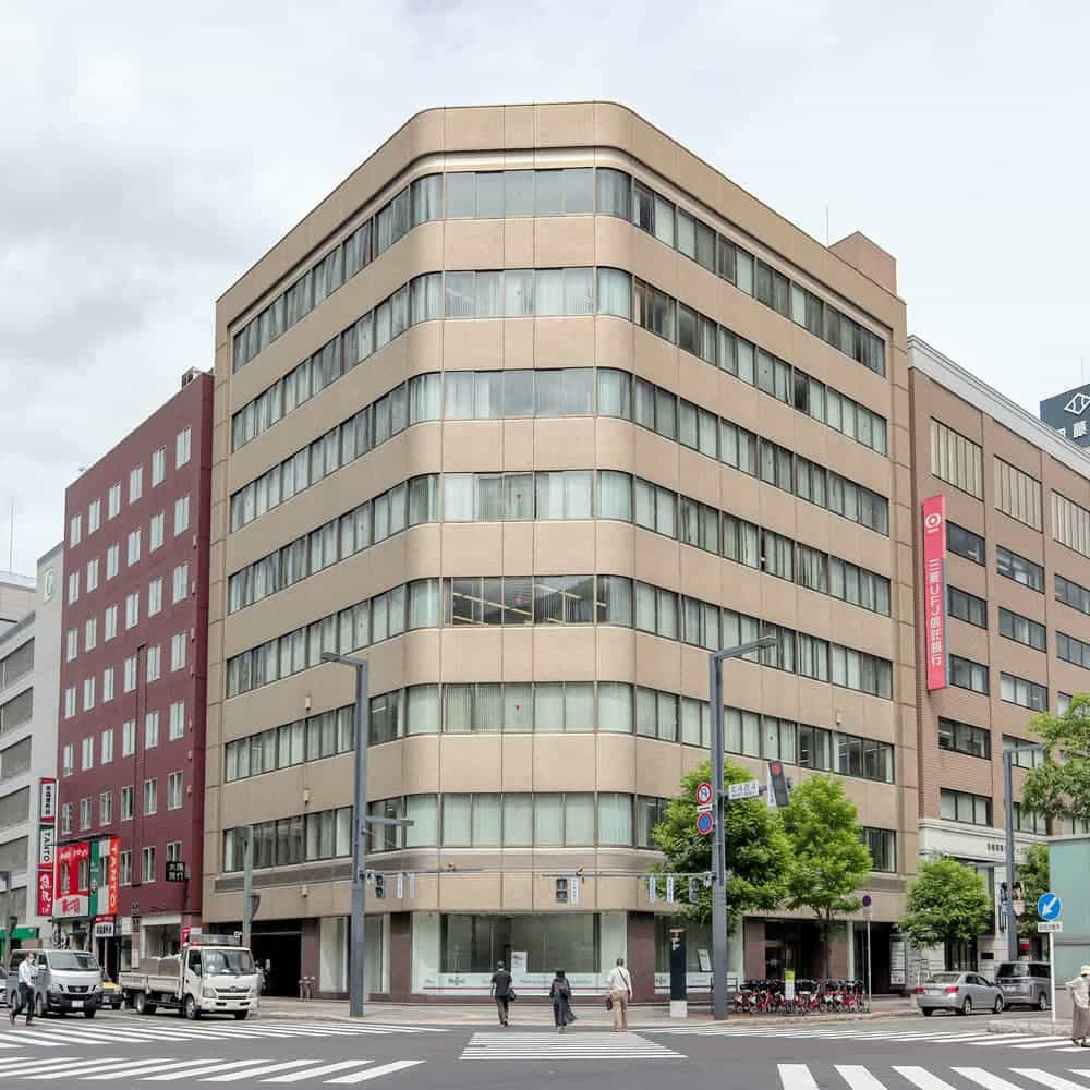 札幌駅のレンタルオフィス「リージャス札幌駅前通」の外観