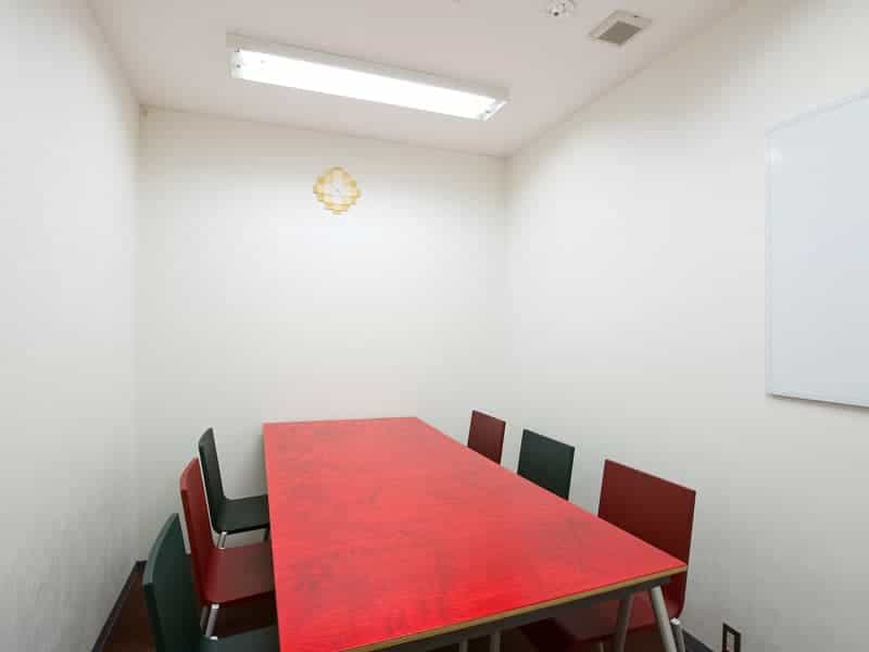 オープンオフィス渋谷TOCの会議室