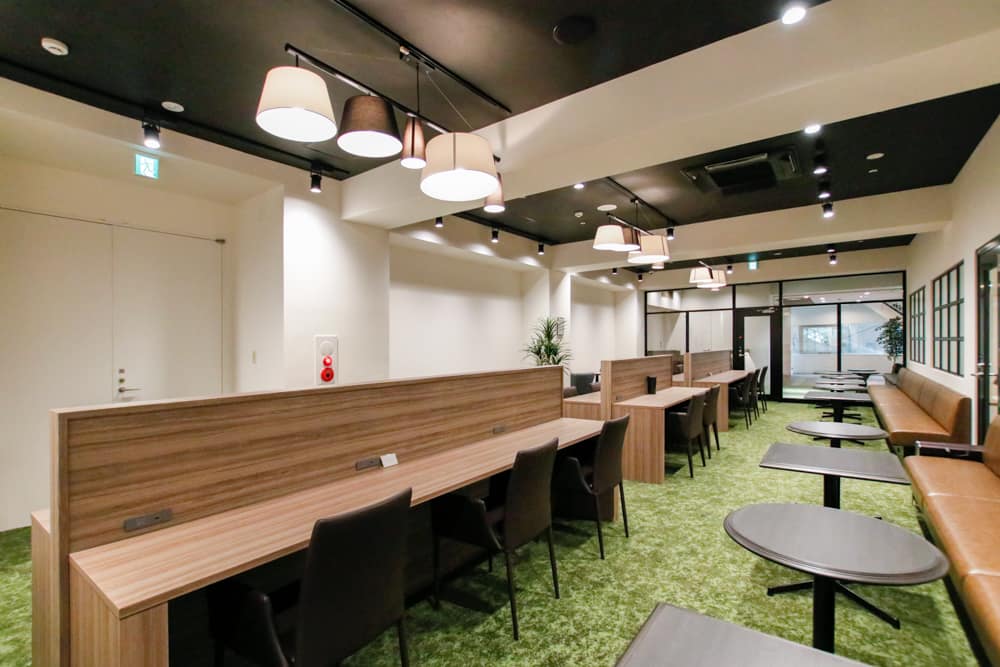 渋谷のレンタルオフィス「THE HUB 青山 WEST」