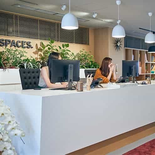 新宿のレンタルオフィス「SPACES新宿」のエントランス
