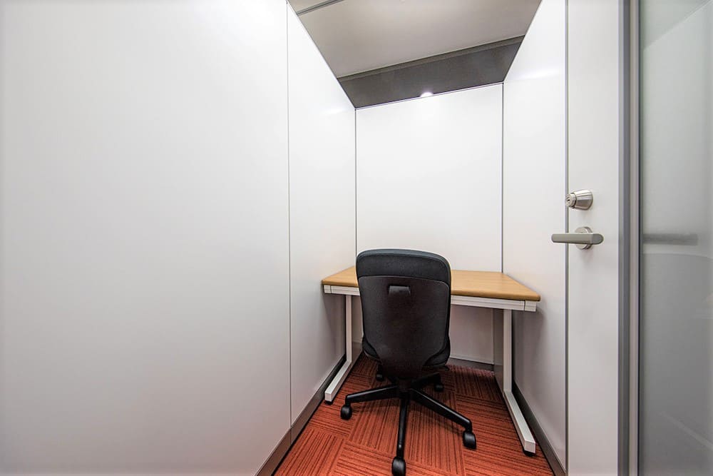 大阪市中央区のレンタルオフィス「天翔オフィス堺筋本町」