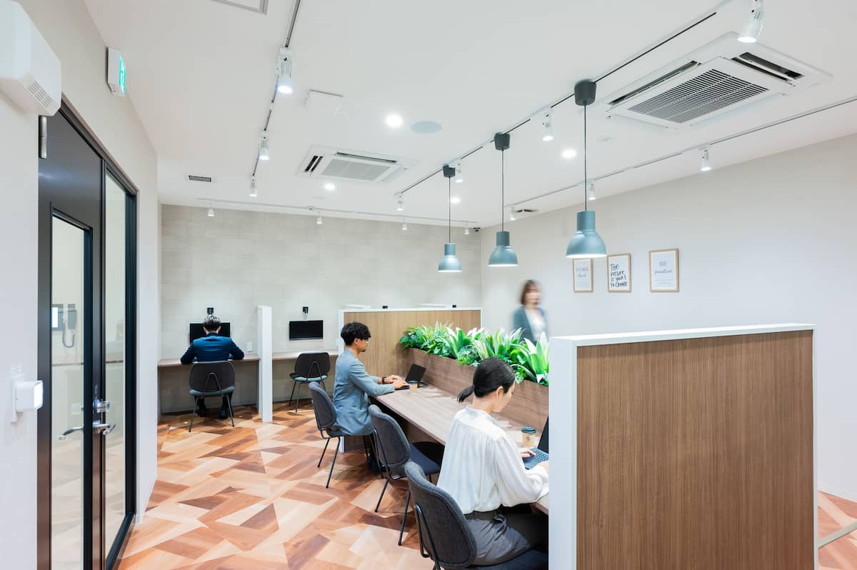 THE HUB 横浜元町